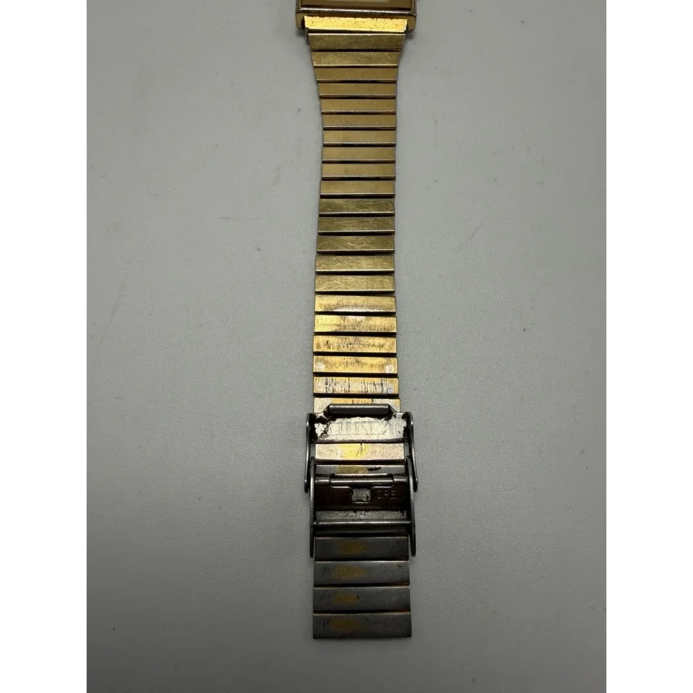 Citizen 3220-949382 New Battery Unisex‎ Watch 26MM 8
